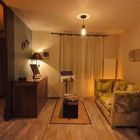 Onumero6 Tournus Dış mekan fotoğraf